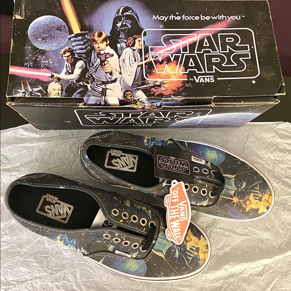 New - Vans Authentic X Star Wars A New Hope Poster version - Size 9